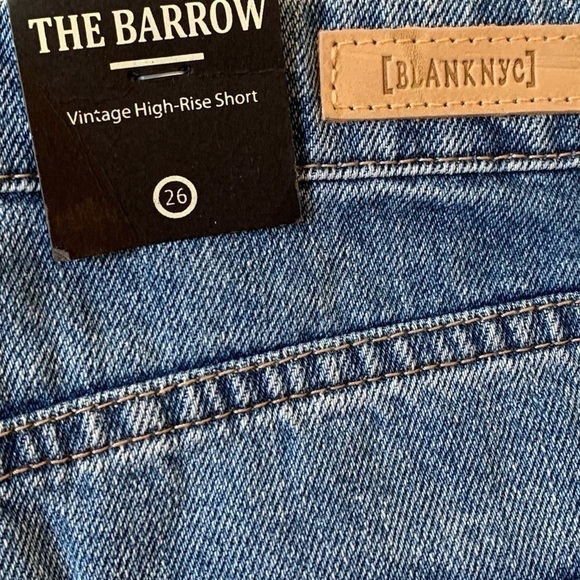 NEW BLANK NYC 90's Baby Cut-off Bleached Jean Shorts Size 26 - Picture 6 of 6